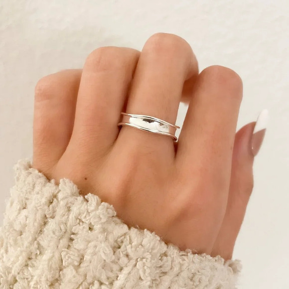 925 Sterling Silver Thin Ring Band Minimalist Ring Stackable Ring Band - Picture 2 of 9